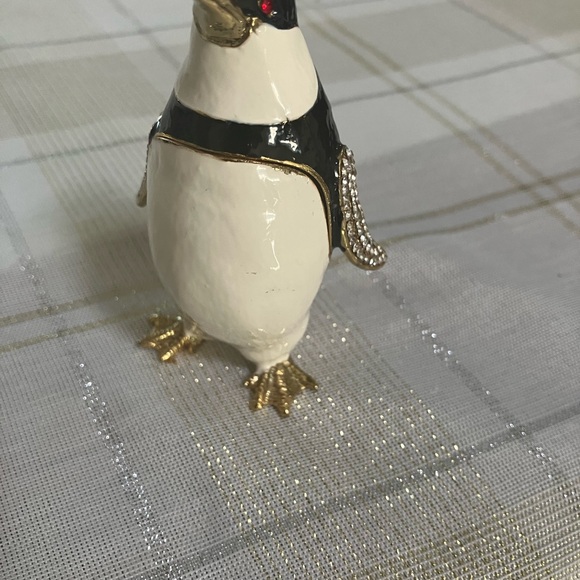 Vintage Black Gold White Penguin Figurine Trinket Box Crystalline Eyes &Wings - Picture 11 of 14